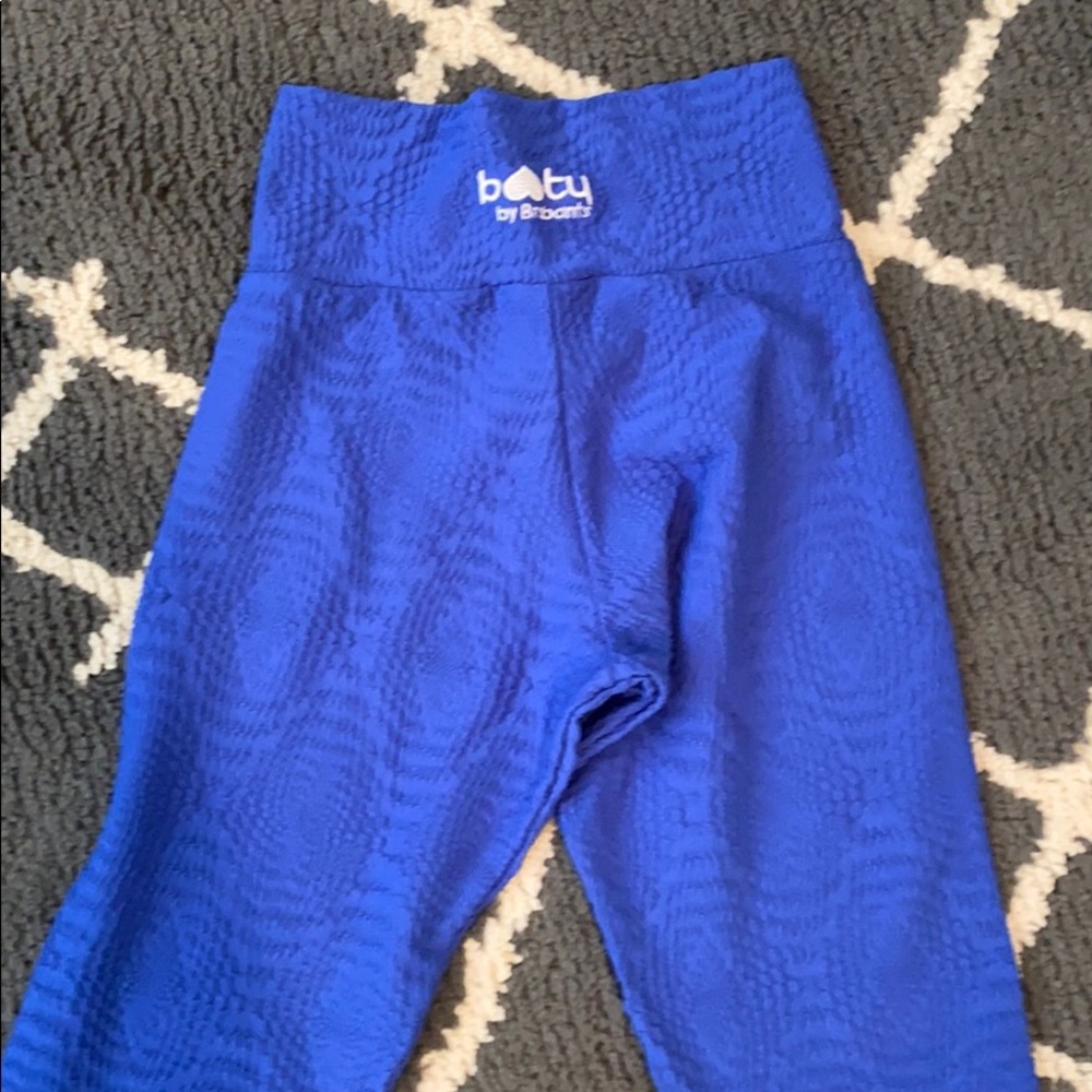 Booty by brabants mermaid leggings!